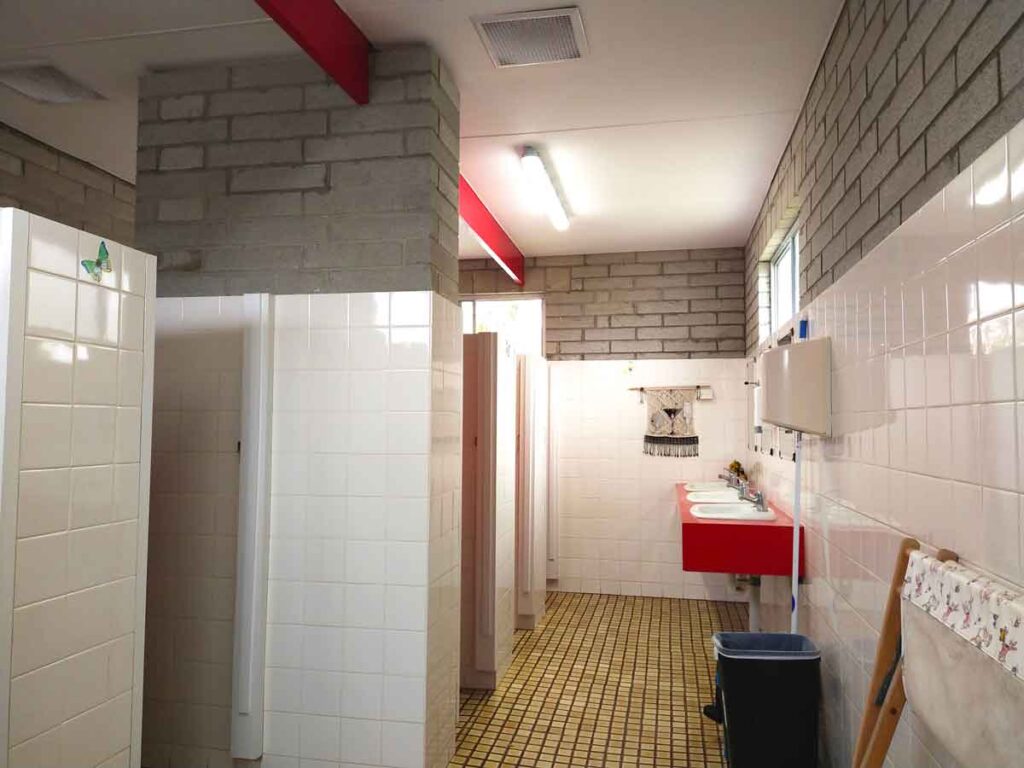 Shower/toilet facilities at Elliston Caravan Park. Located in Elliston, Eyre Peninsula, South Australia.