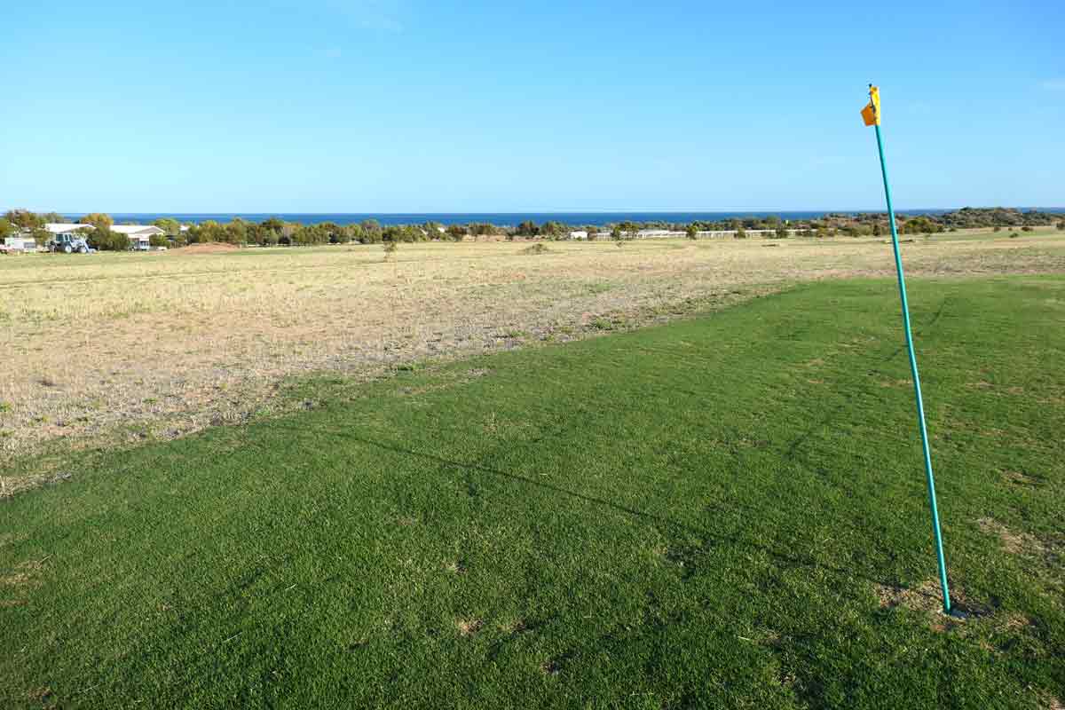 Golf at Streaky Bay Islands Caravan Park. Located in Streaky Bay, Eyre Peninsula, South Australia.